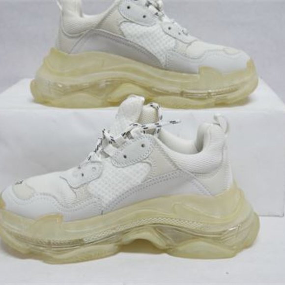 Balenciaga Triple S - Picture 4 of 5